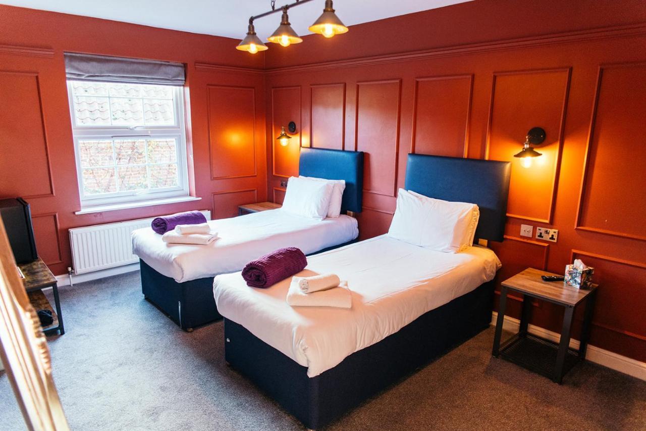 The Plough Inn Marsham Экстерьер фото