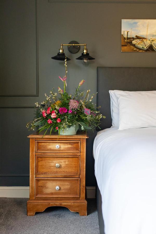 The Plough Inn Marsham Экстерьер фото